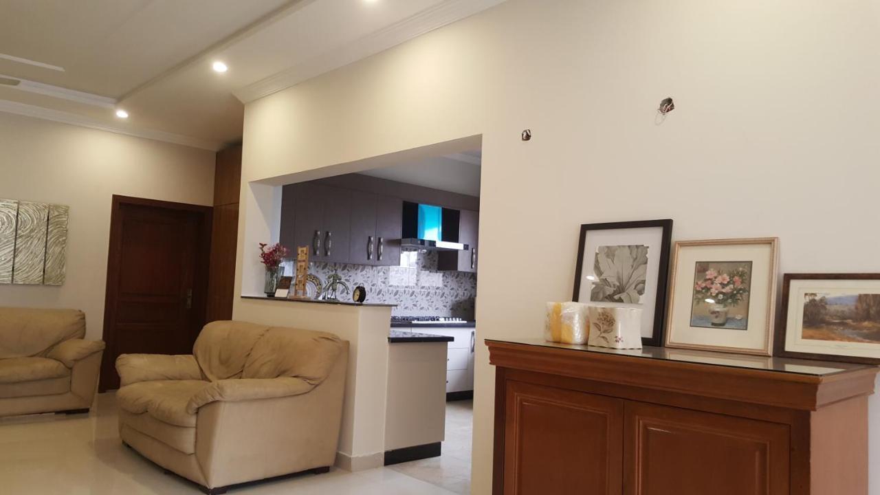 Valley View Villa 拉瓦尔品第 外观 照片